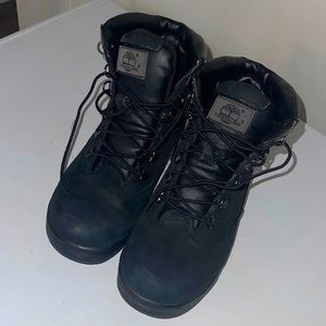 Timberland Black Boys size 6